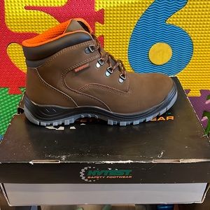 Mens work boots size 11 steel toe never used